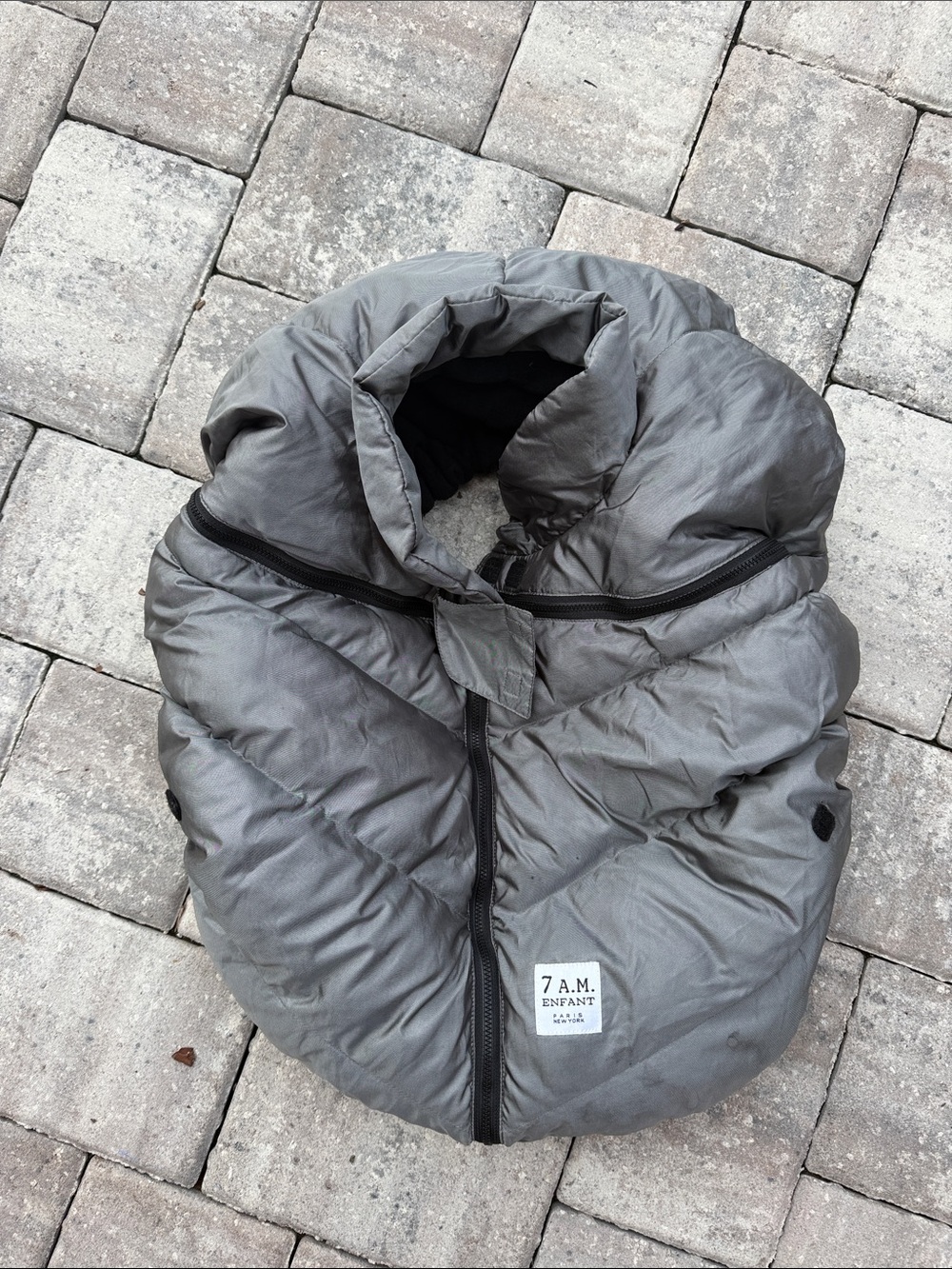 7 A.M. Enfant car seat cover